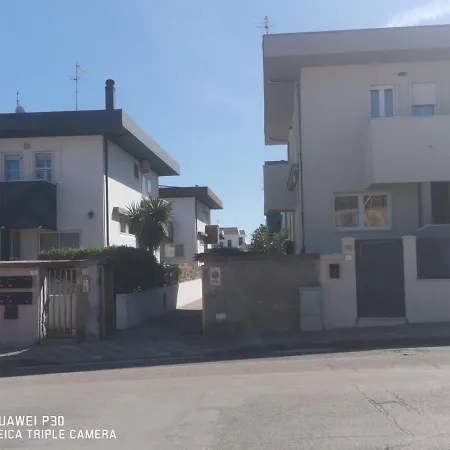 Nuovo Bilocale A 100 Mt Dal Mare Appartement Porto Torres Buitenkant foto